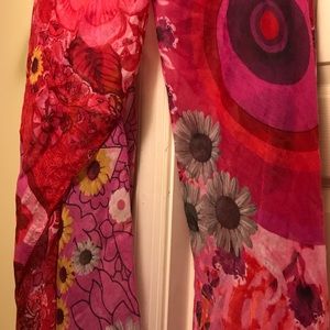 NWT Patterened Desigual Scarf
